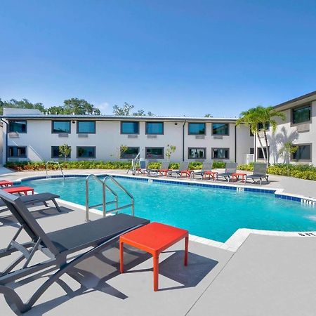 Motel 6-Fort Lauderdale, Fl Εξωτερικό φωτογραφία