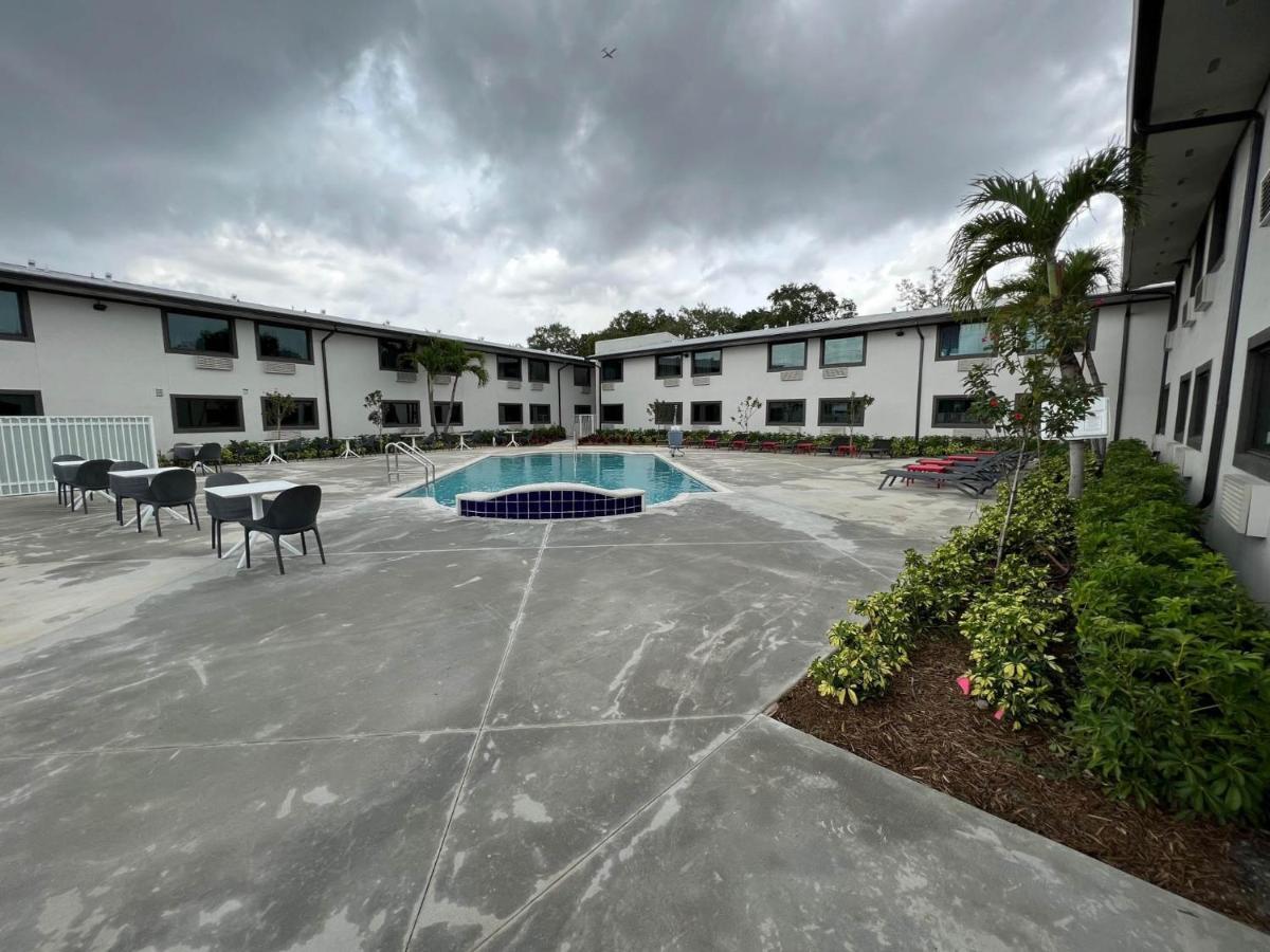 Motel 6-Fort Lauderdale, Fl Εξωτερικό φωτογραφία