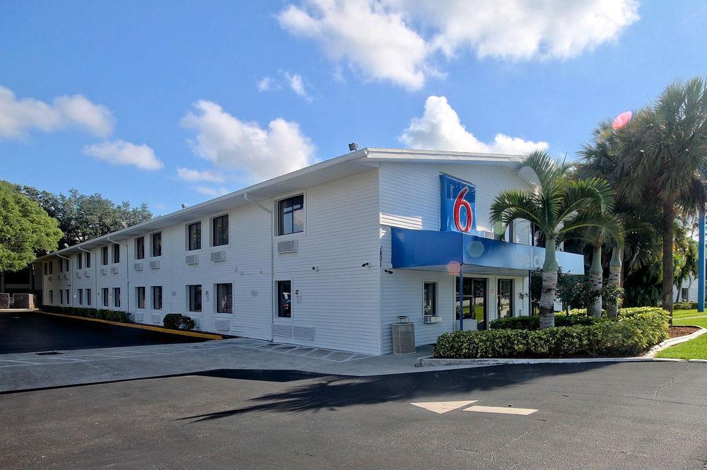 Motel 6-Fort Lauderdale, Fl Εξωτερικό φωτογραφία