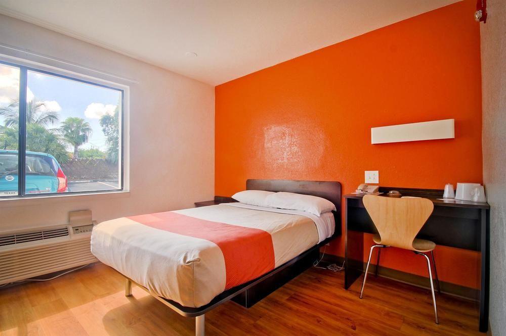 Motel 6-Fort Lauderdale, Fl Εξωτερικό φωτογραφία