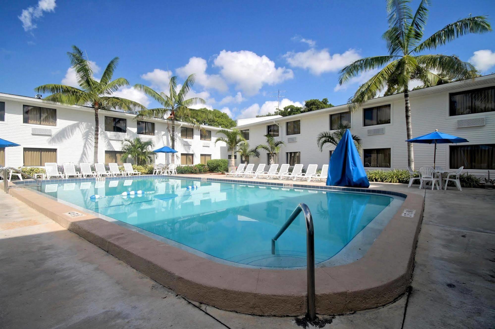 Motel 6-Fort Lauderdale, Fl Εξωτερικό φωτογραφία