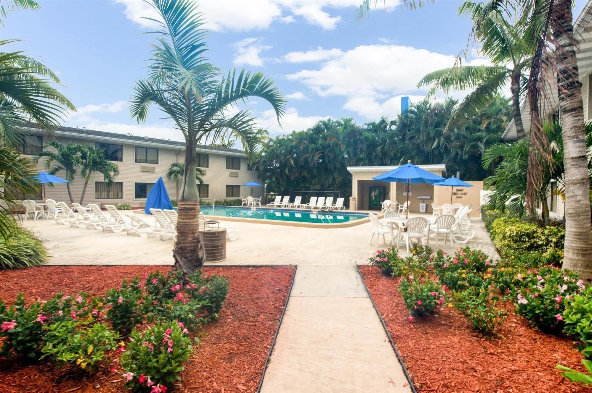 Motel 6-Fort Lauderdale, Fl Εξωτερικό φωτογραφία