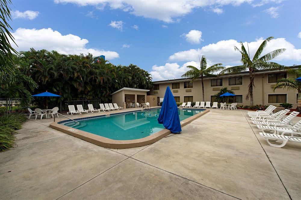 Motel 6-Fort Lauderdale, Fl Εξωτερικό φωτογραφία